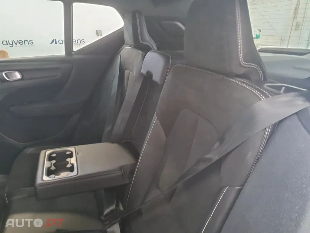 Volvo XC40 1.5 T5 PHEV R-Design