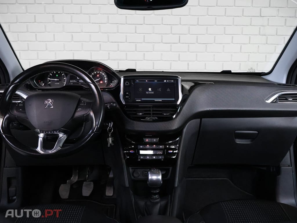 Peugeot 208 1.2 PureTech Allure Pack