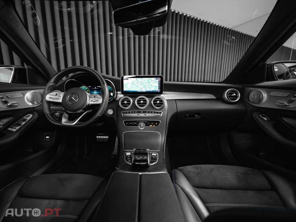 Mercedes-Benz C 300 de AMG Line