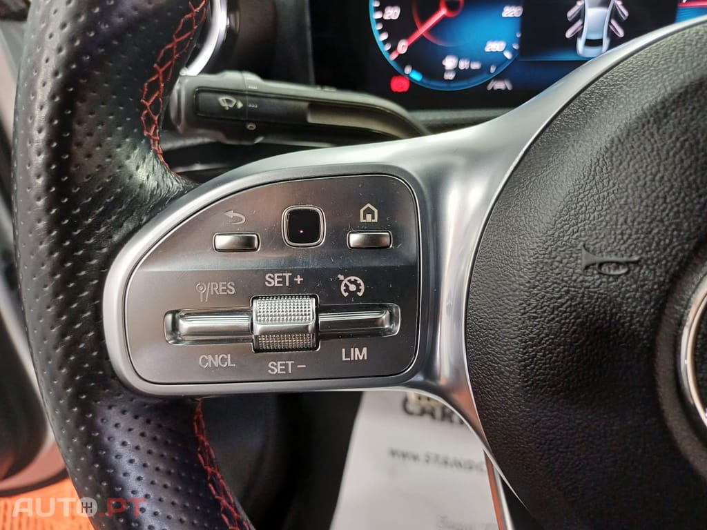 Mercedes-Benz A 180 d AMG