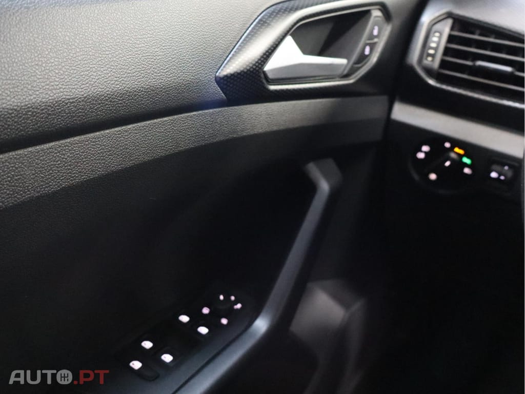 Volkswagen T-Cross 1.0 TSI 95cv Life