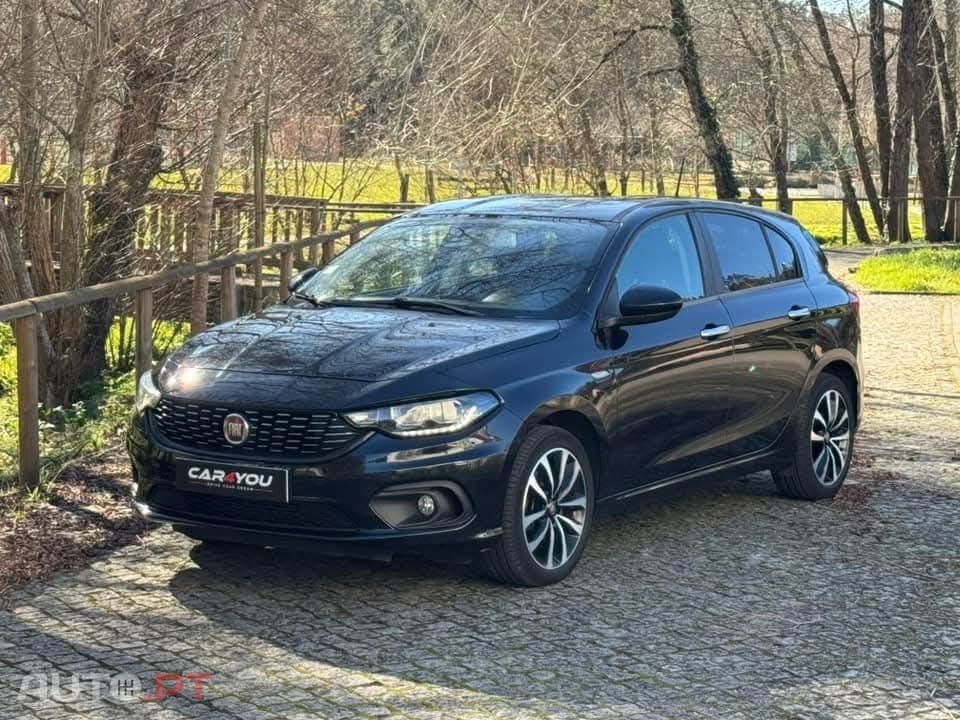 Fiat Tipo 1.3 M-Jet Lounge