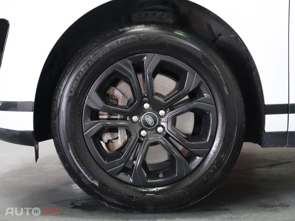 Land Rover Evoque 1.5 P300e AWD SE Auto