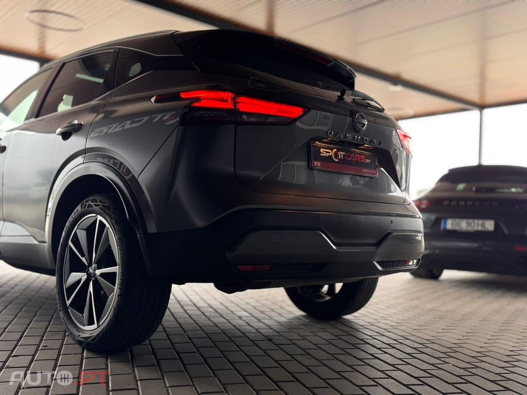 Nissan Qashqai 1.3 DIG-T Tekna SKY