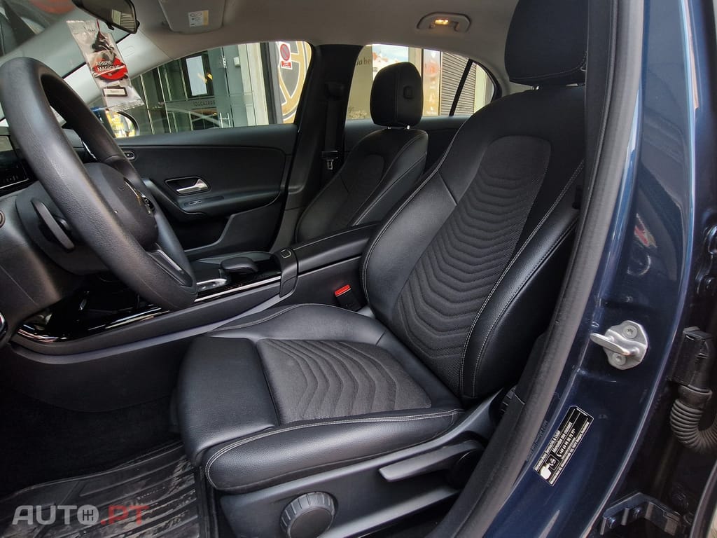 Mercedes-Benz A 250 e Style Plus