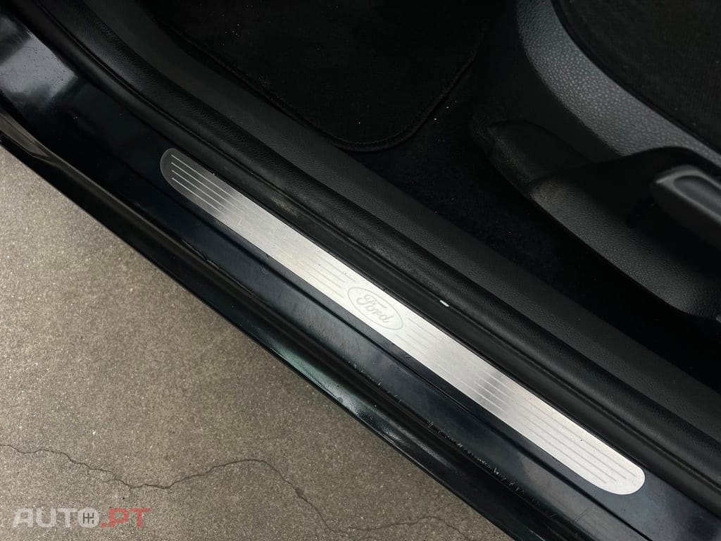 Ford Focus 1.6 TDCi 1st Edition