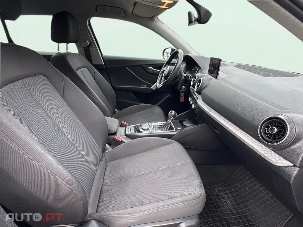Audi Q2 30 TDI S tronic