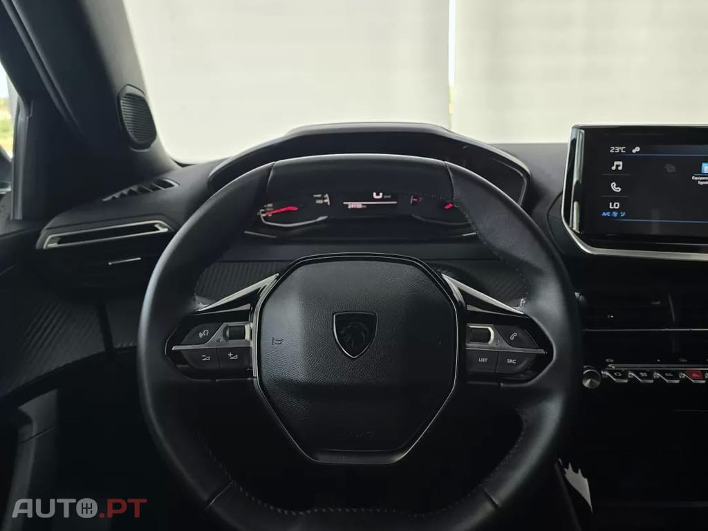 Peugeot 2008 1.2 PureTech Style