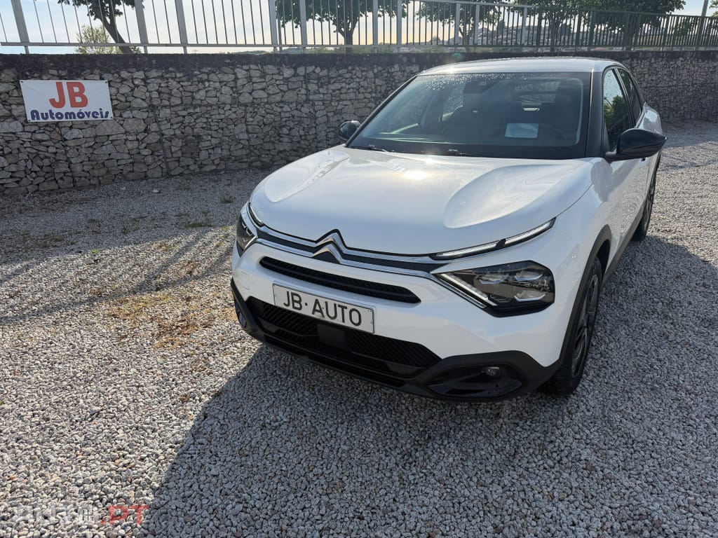 Citroen C4 1.2 PureTech Feel Pack EAT8