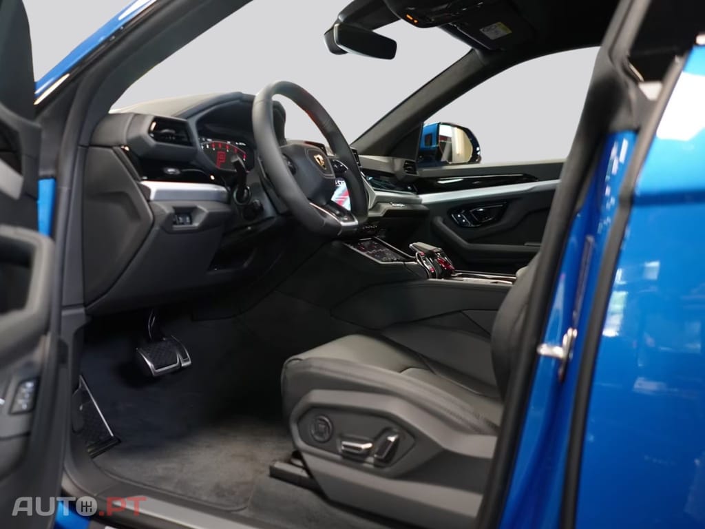 Lamborghini Urus SE I.V.A DEDUTIVEL