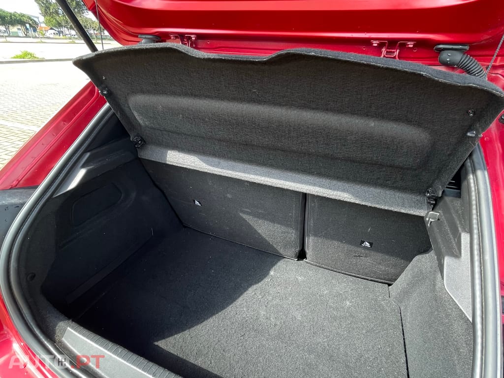 Peugeot 208 Allure Pack 1.2 Puretech