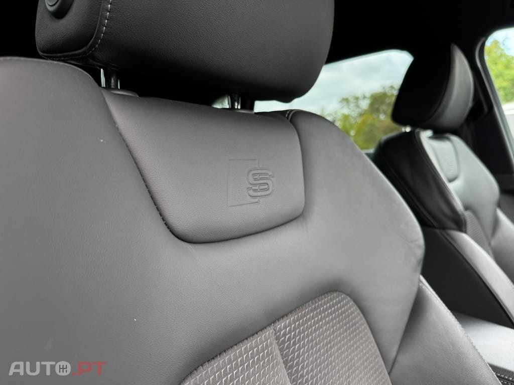 Audi E-Tron 55 quattro S line