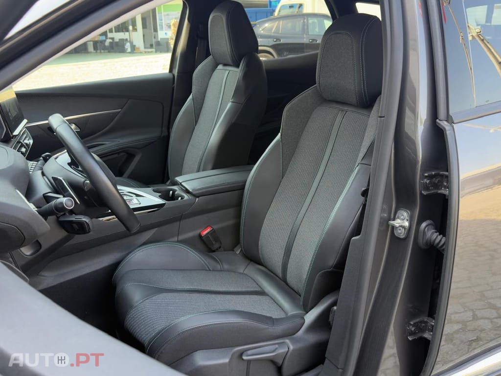 Peugeot 3008 PLUG-IN  GASOLEO