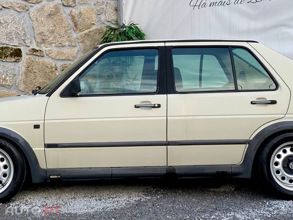 Volkswagen Jetta 1.6 CL+
