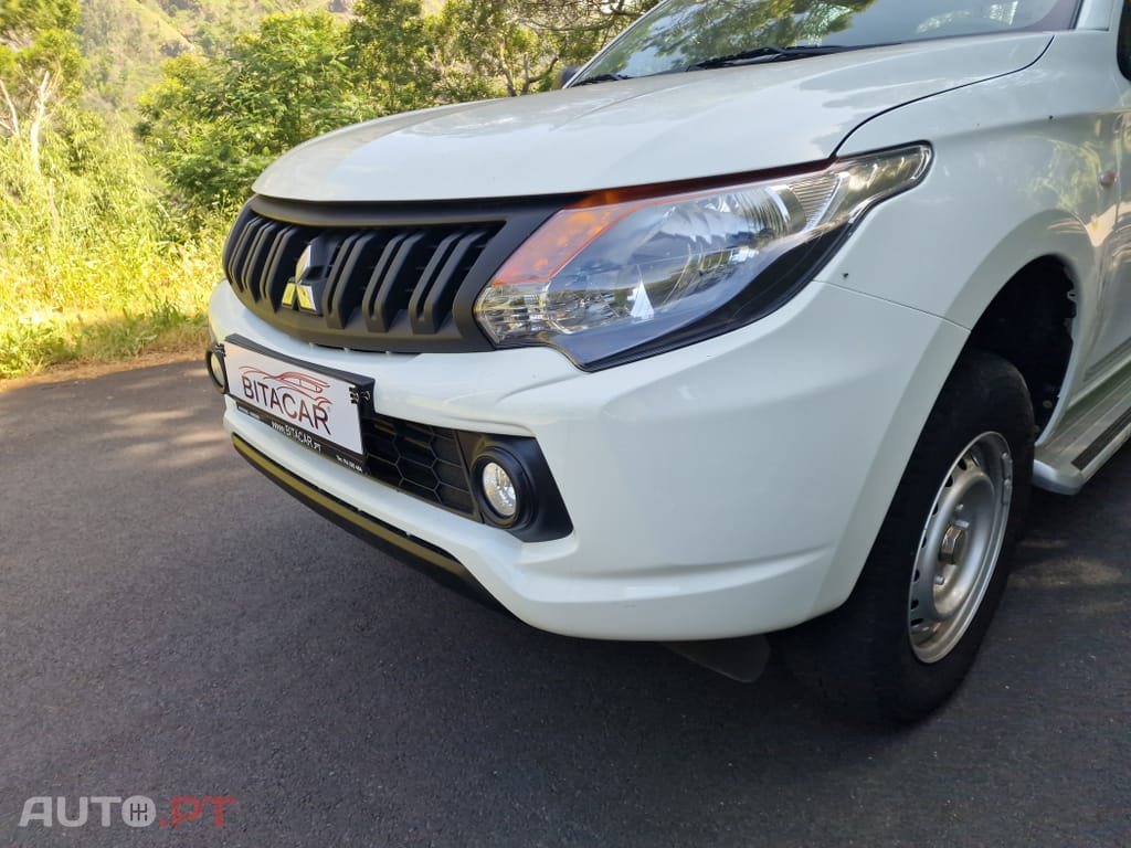 Mitsubishi L200 2.3 DI-D CD Invite 2WD