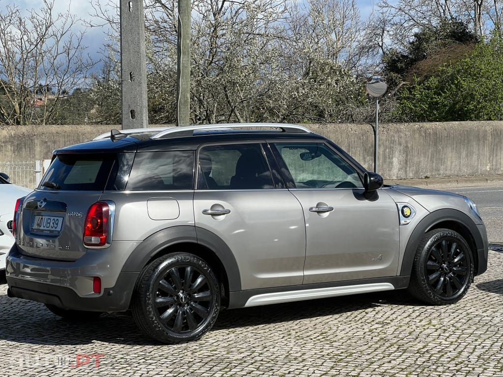 MINI Countryman Cooper SE ALL4 Auto