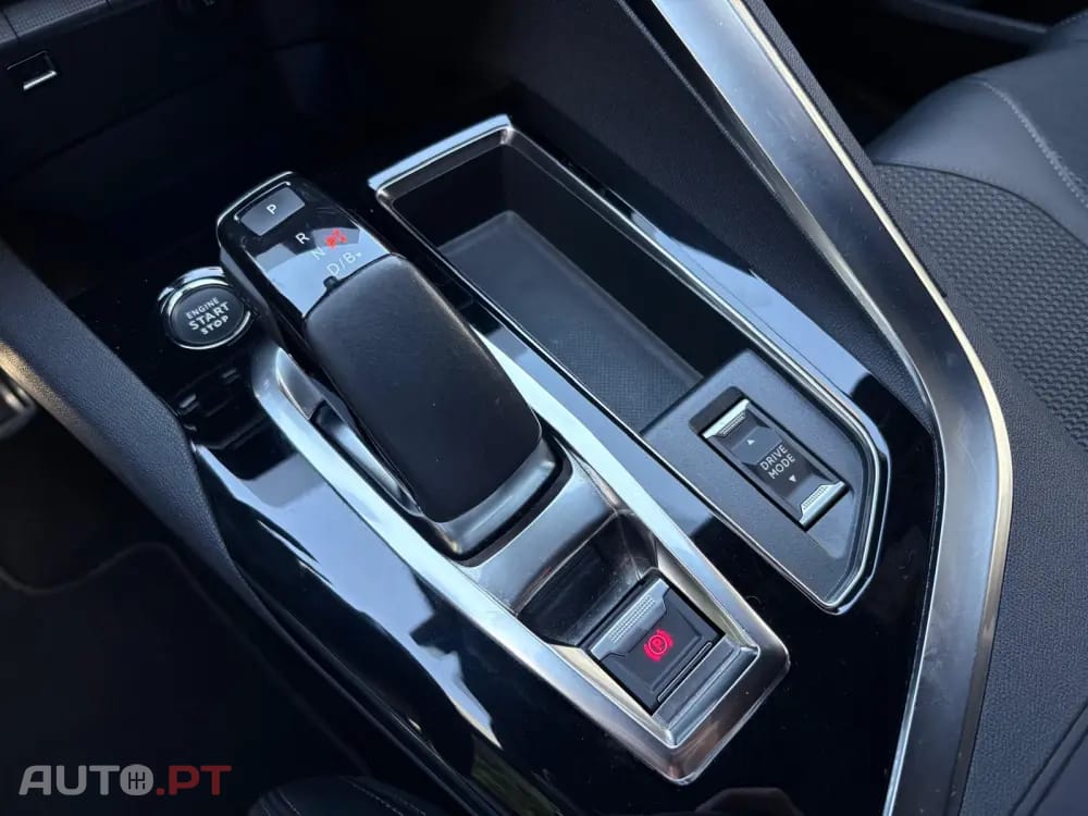 Peugeot 3008 1.6 Hybrid GT e-EAT8