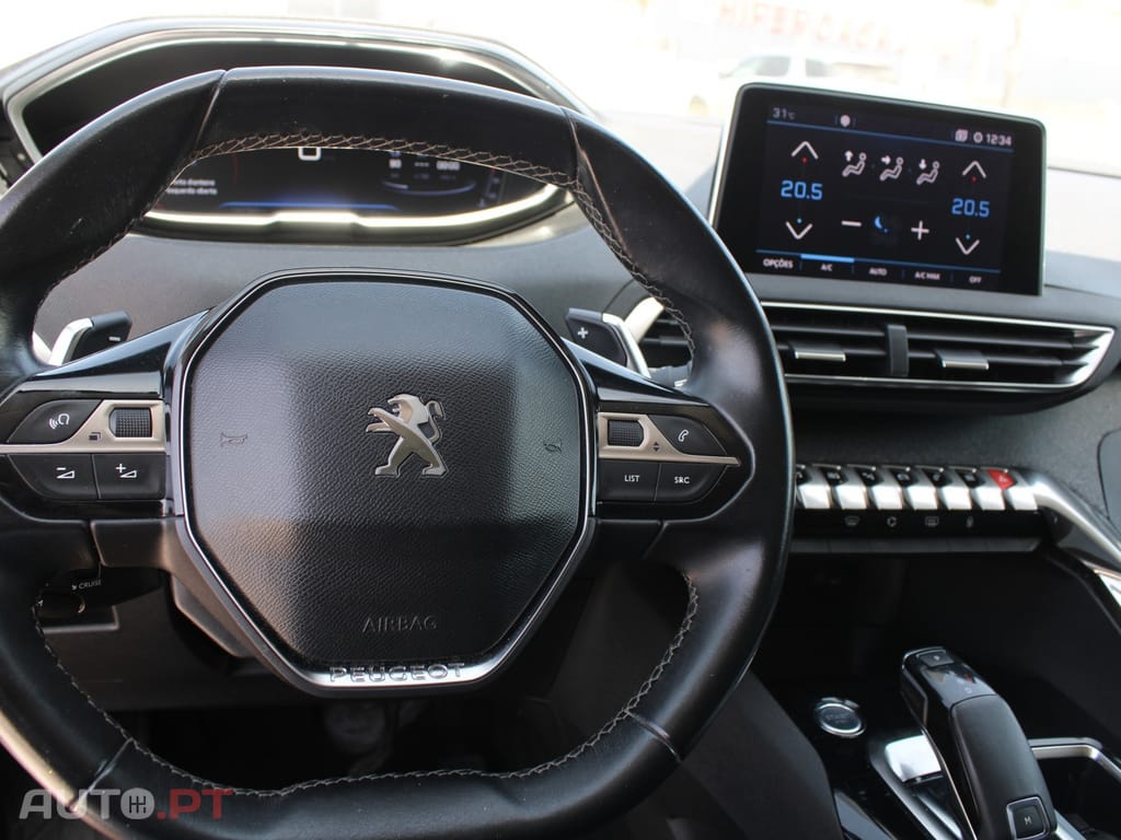 Peugeot 3008 1.6 BlueHDi Allure EAT6