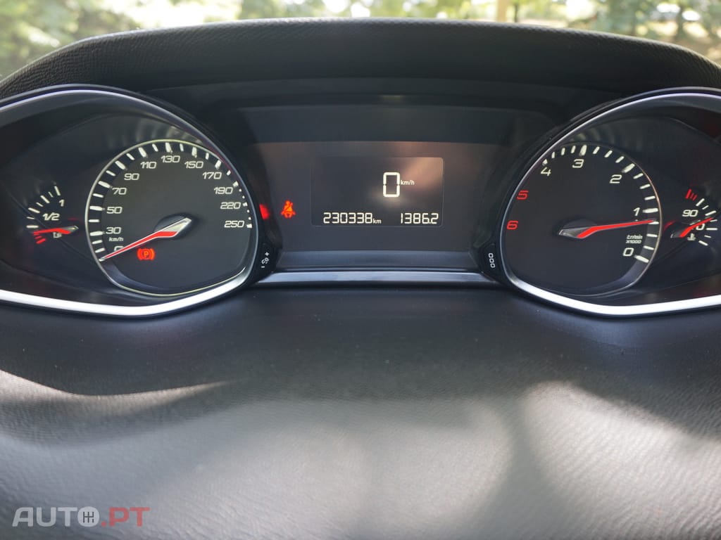 Peugeot 308 Allure 1.6 HDI 120cv