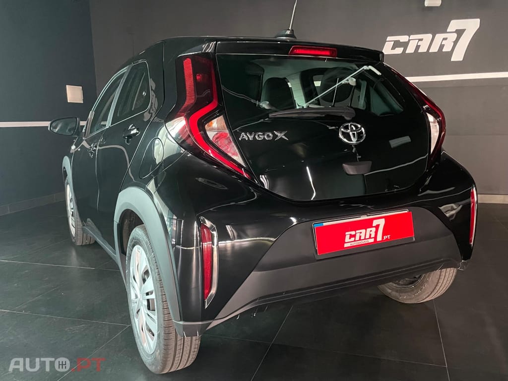 Toyota Aygo X 1.0 Envy