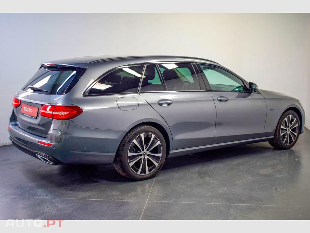Mercedes-Benz E 300 de Auto Station