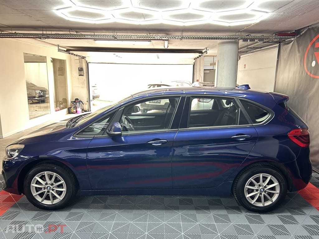 BMW 216 d Advantage