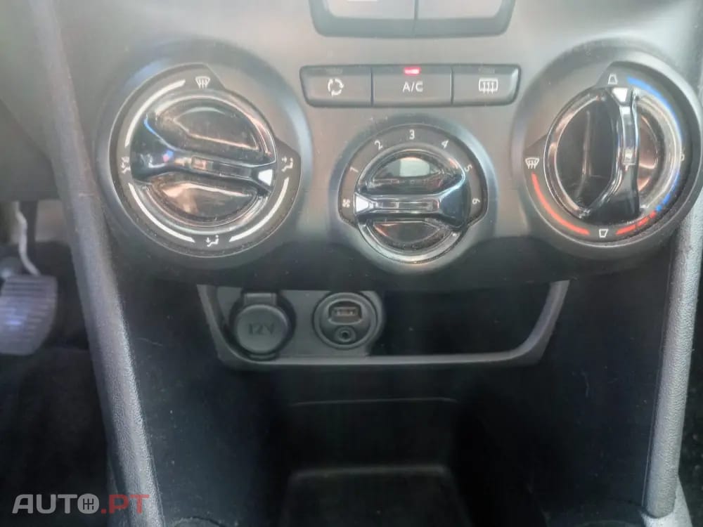 Peugeot 208 1.4 HDi Active