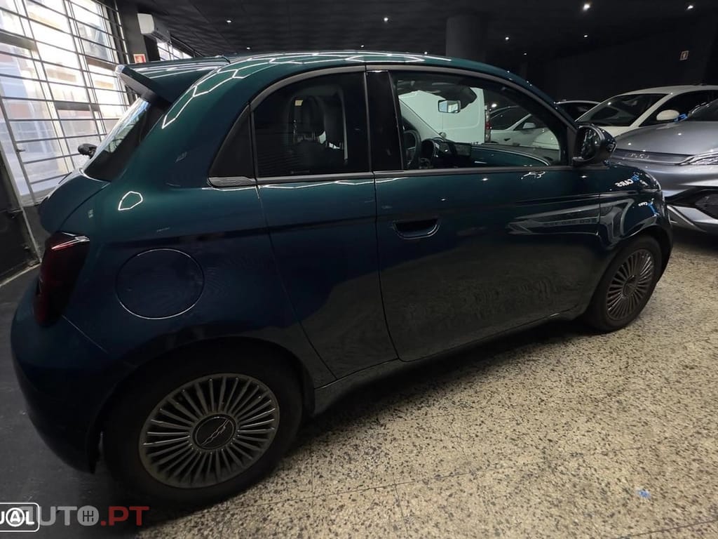 Fiat 500e 42 kWh Icon