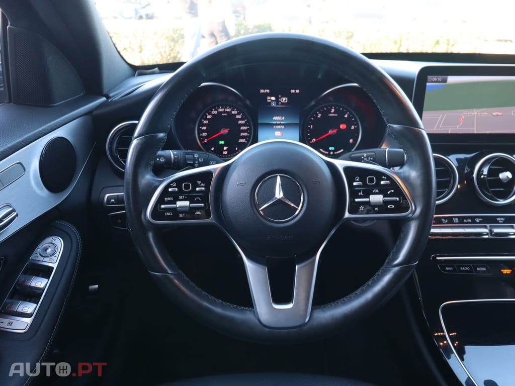 Mercedes-Benz C 300 de AMG Line