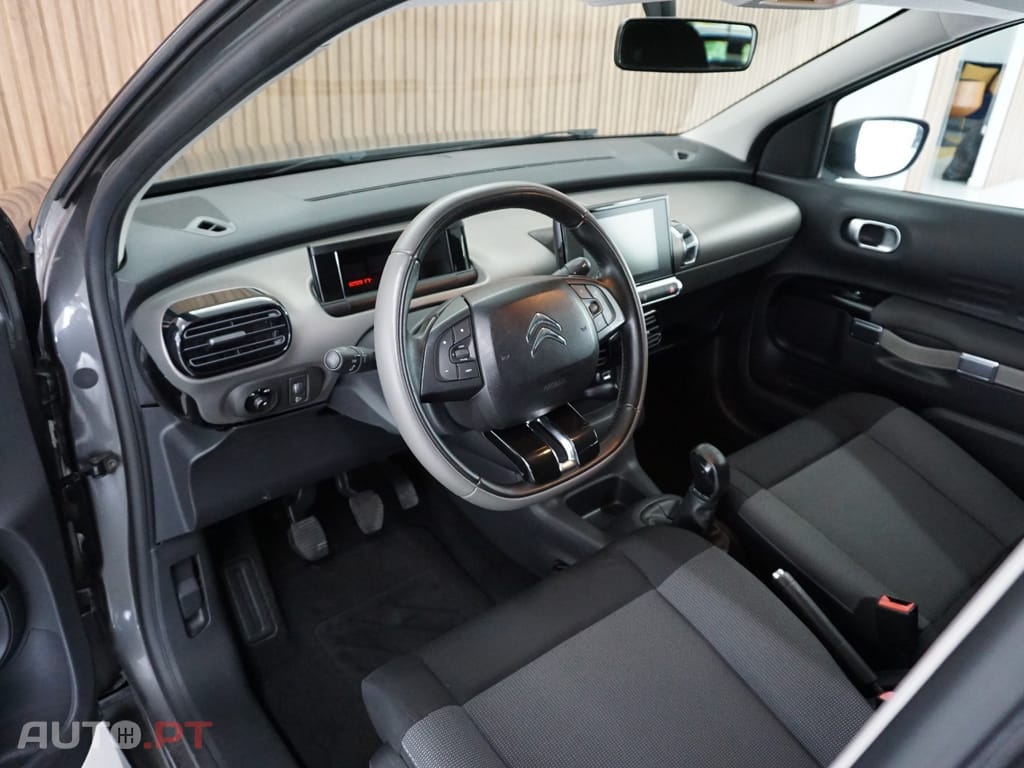 Citroen C4 Cactus 1.2 PureTech Shine