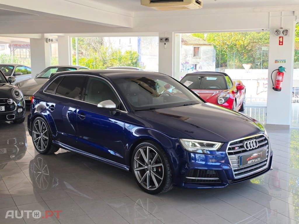 Audi S3 TFSI quattro S tronic