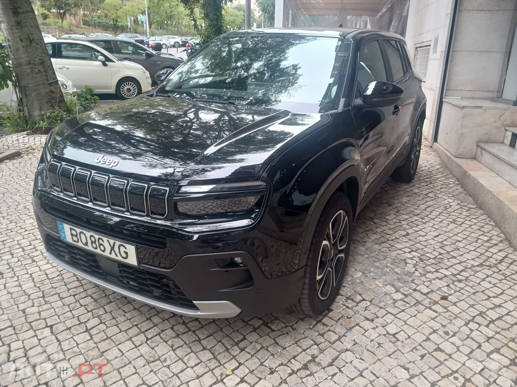 Jeep Avenger 1.2 GSE T3 Summit