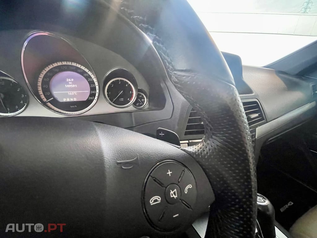 Mercedes-Benz E 250 CDi Avantgarde BlueEfficiency Auto.