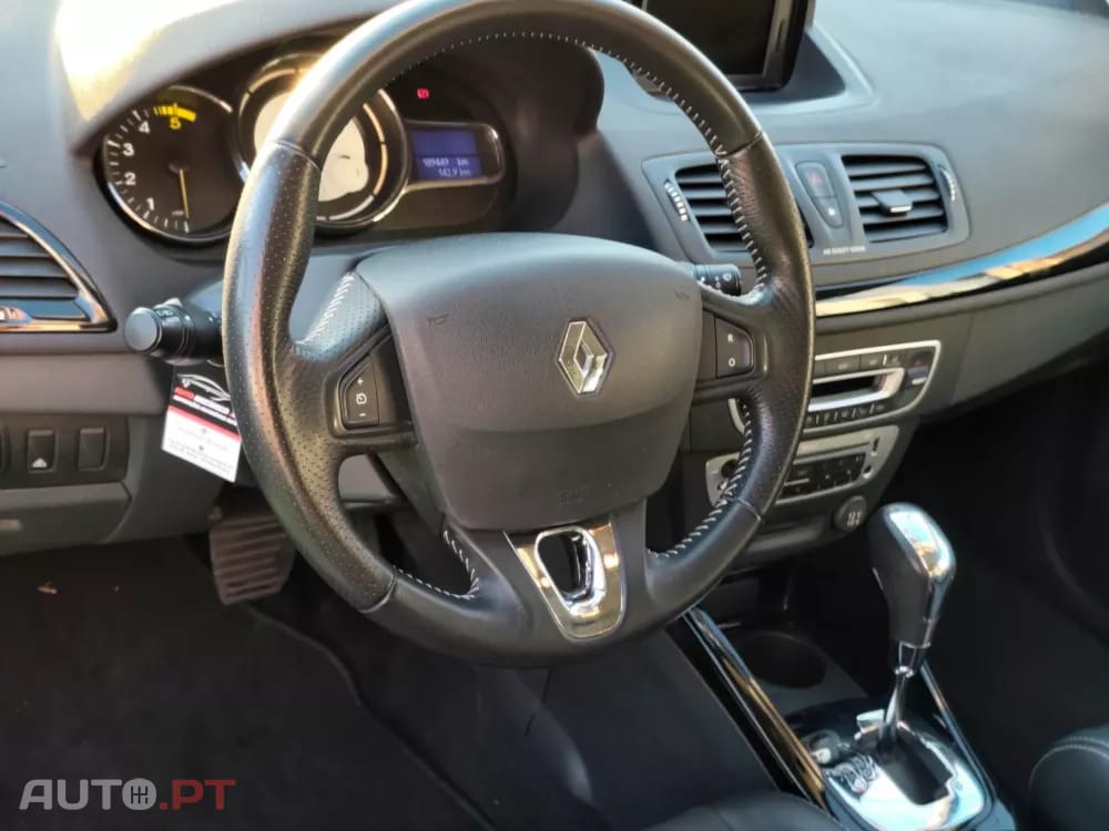 Renault Mégane Coupe 1.5 dCi Bose Edition EDC