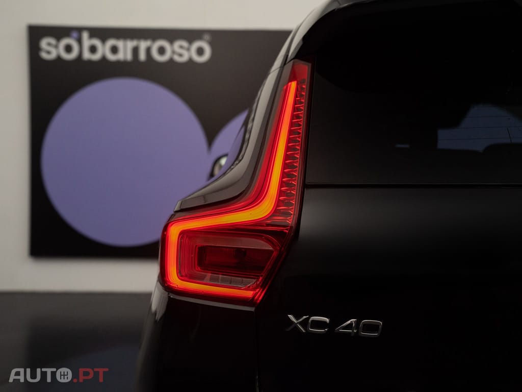 Volvo XC40 1.5 T5 PHEV Inscription Expression