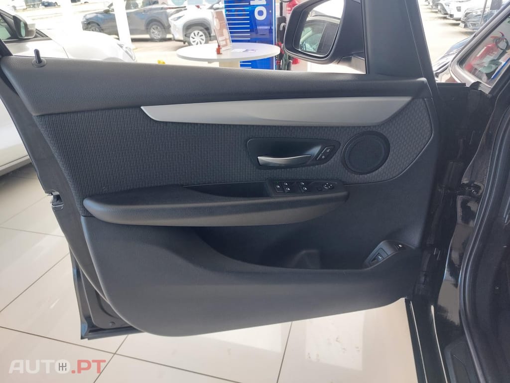 BMW 225 Advantage