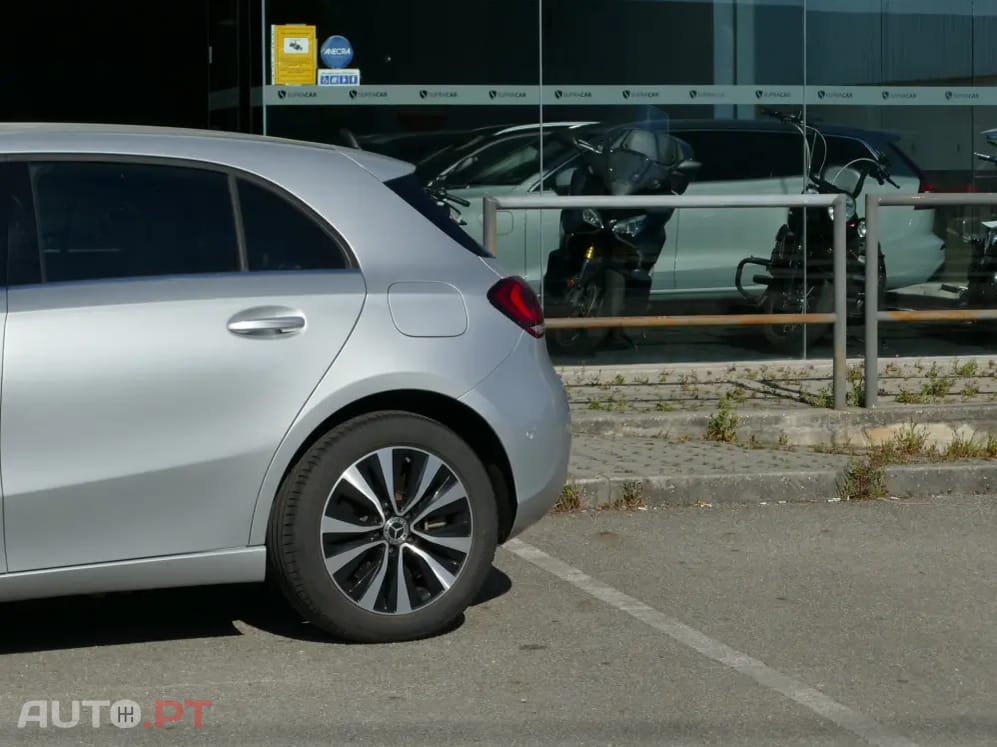 Mercedes-Benz A 250 e Style Plus