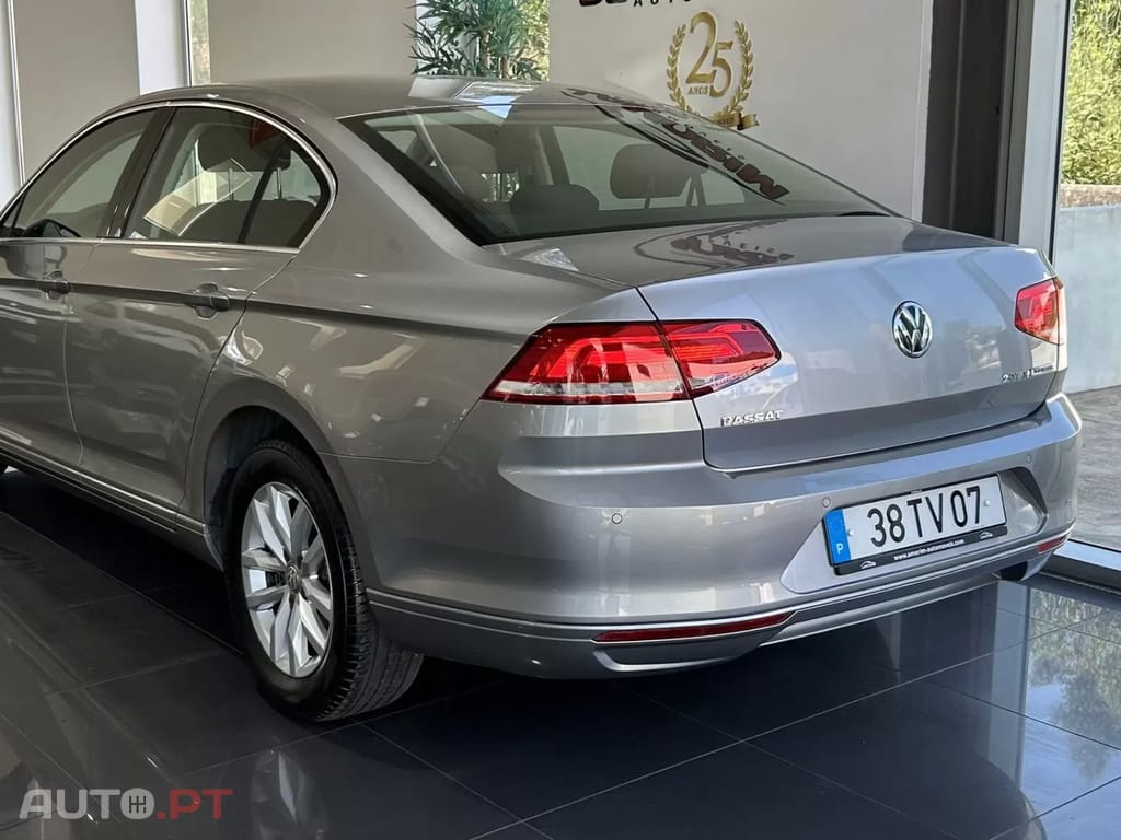 Volkswagen Passat 2.0 TDI Confortline