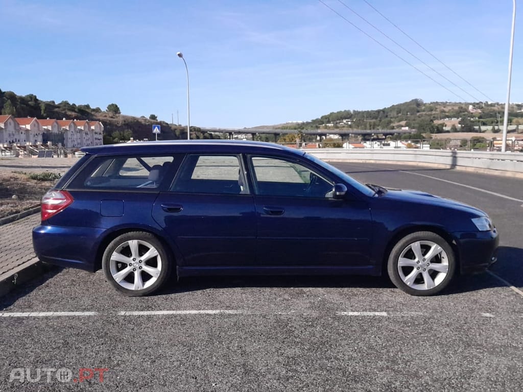 Subaru Legacy Carrinha