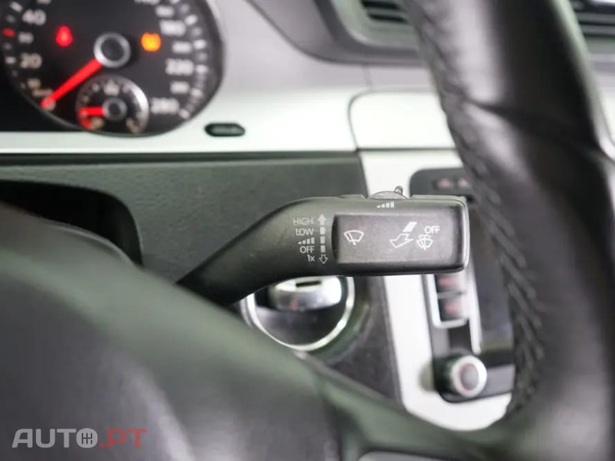 Volkswagen Passat CC 2.0 TDi