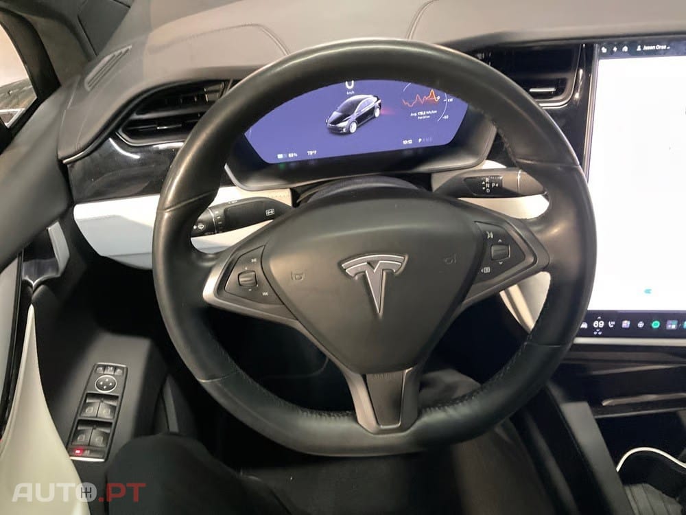 Tesla Model X 100 kWh Long Range Plus AWD