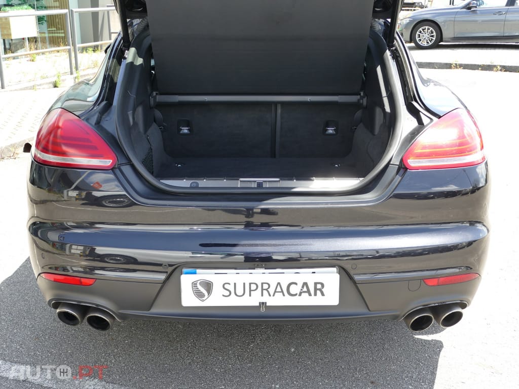 Porsche Panamera S e-Hybrid
