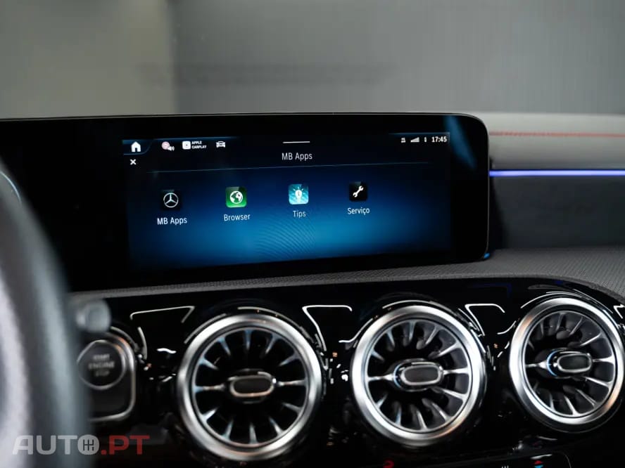 Mercedes-Benz CLA 250 e Shooting Brake AMG Line — fotografia 34
