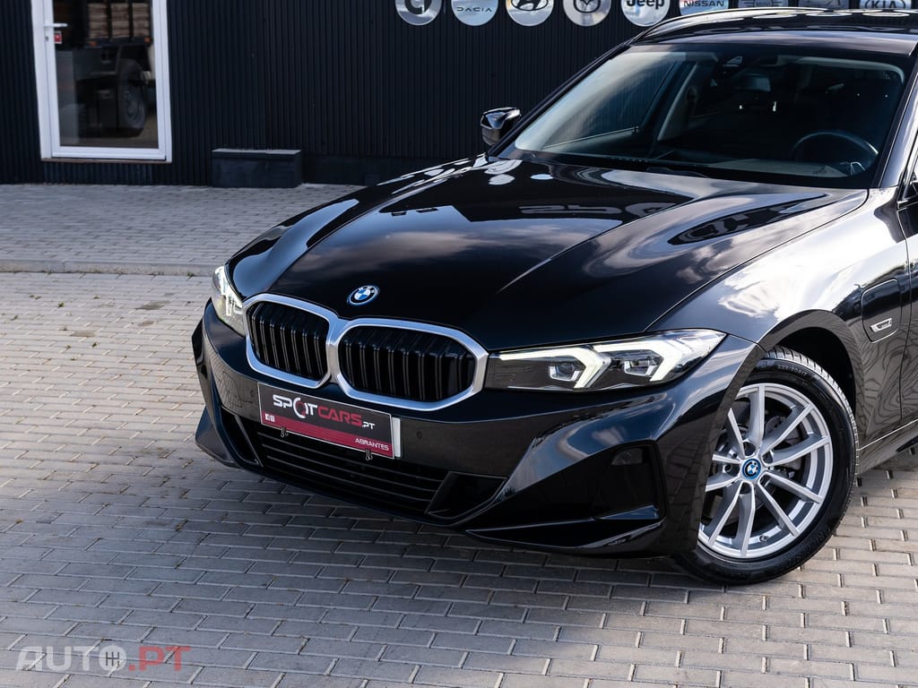 BMW 320 e Auto