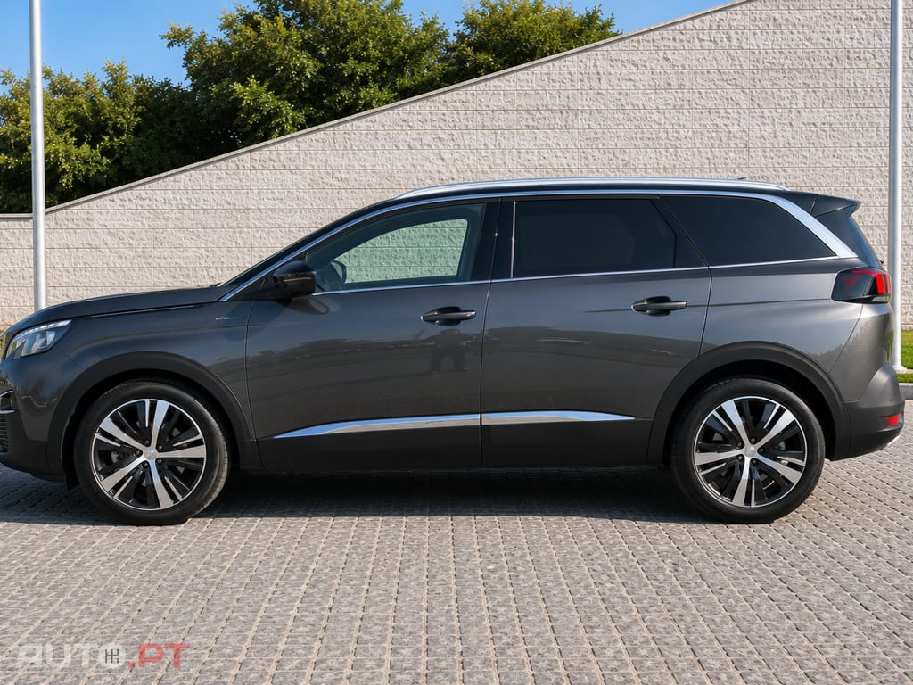Peugeot 5008 GT Line 1.6 BlueHDi 120cv