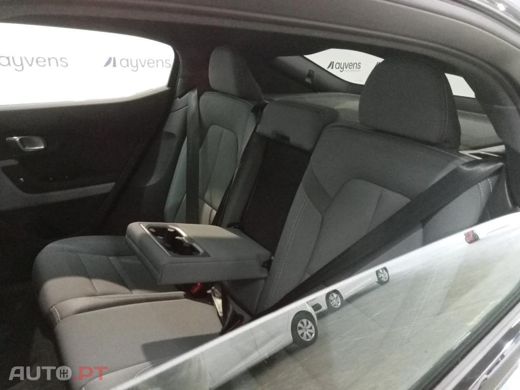 Polestar 2 Long Range 8 kWh