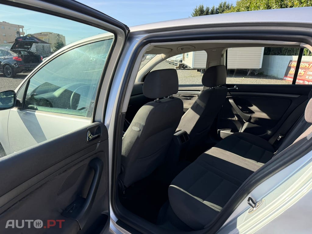 Volkswagen Golf 1.4 FSi Confortline