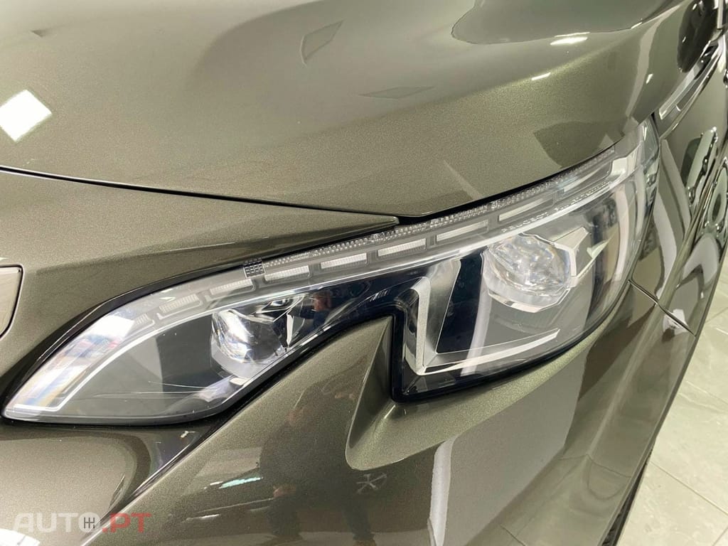 Peugeot 3008 1.6 Hybrid GT Line e-EAT8