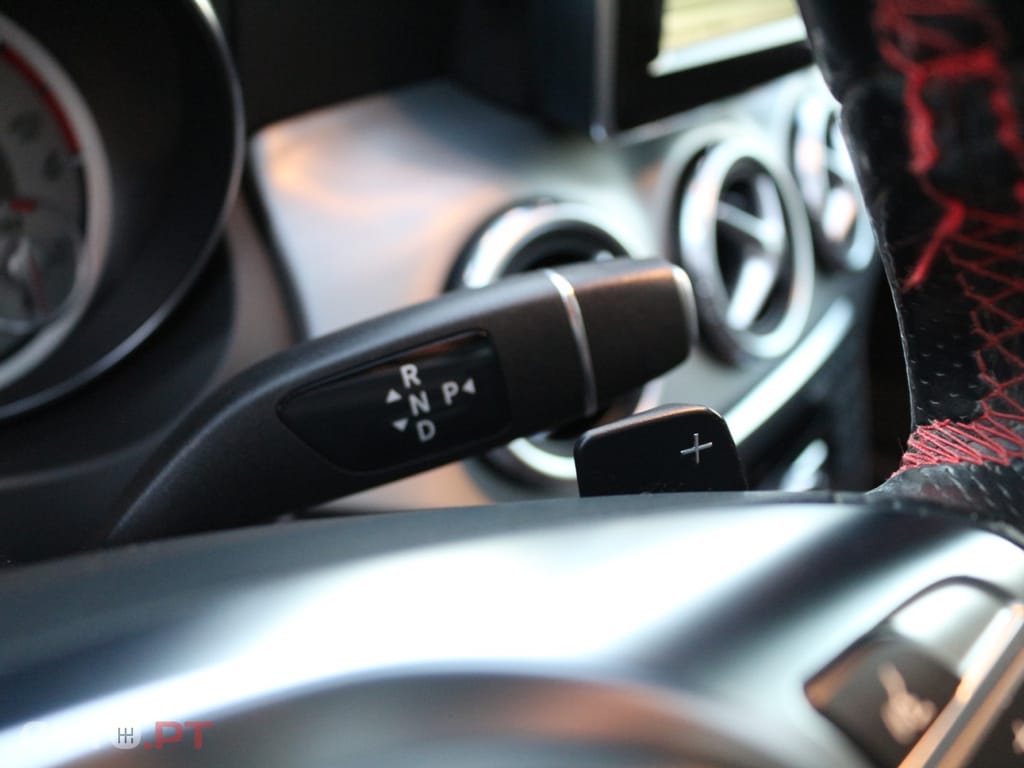 Mercedes-Benz GLA 220 CDi AMG Line