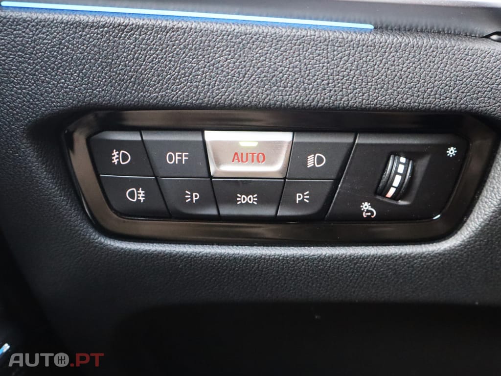 BMW 330 e Touring Pack M Auto.